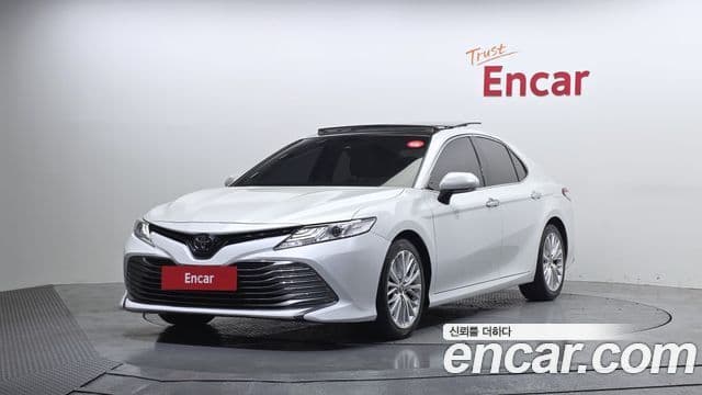 Toyota 캠리 (XV70)