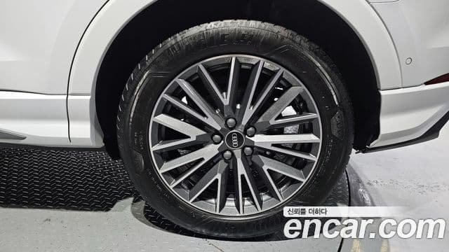 Audi Q3 (F3) Premium, 2023 все фото