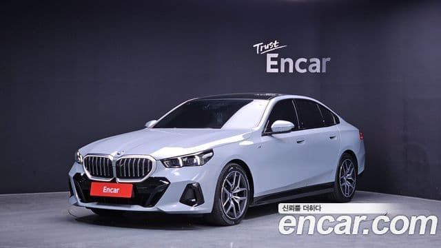 BMW 5시리즈 (G60) 523d xDrive M Sport, 2024 1