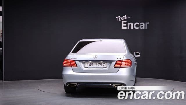 Mercedes-Benz E-класс W212 Avantgarde, 2015 4