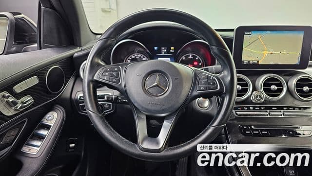 Mercedes-Benz GLC-класс X253 Premium, 2016 13