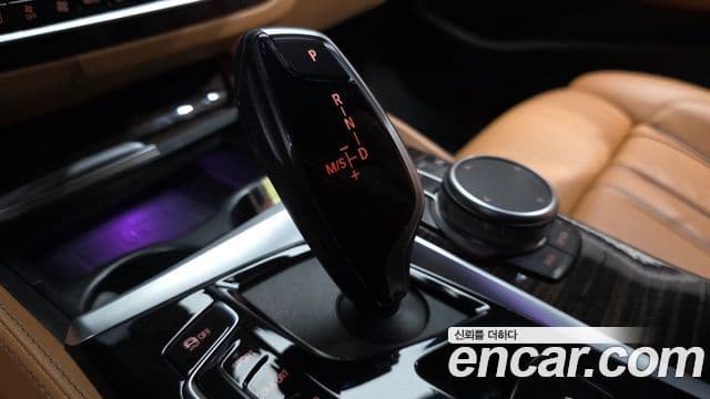 BMW 5시리즈 (G30) 520i M Sport, 2022 9