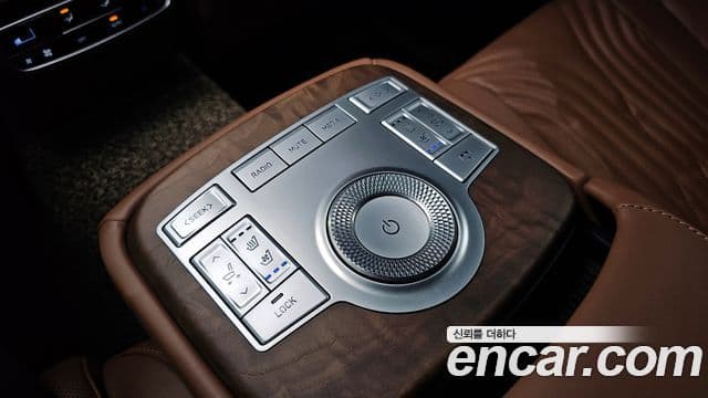 Genesis G80 (RG3) бензин 3.5 турбо AWD, 2021 17