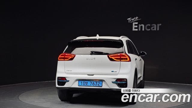 Kia Niro EV Prestige, 2022 4