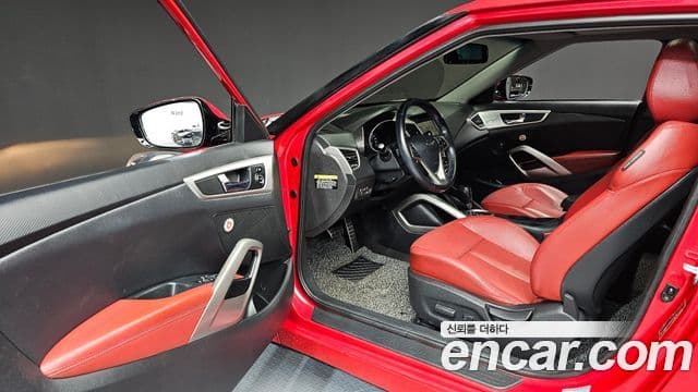 Hyundai Veloster PYL, 2014 11