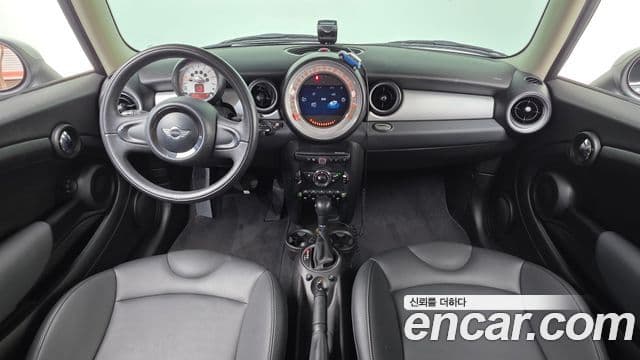 Mini Cooper SE, 2012 7