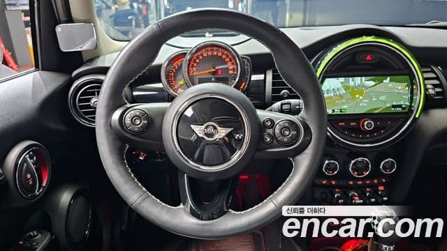 Mini Cooper 3세대, 2018 14