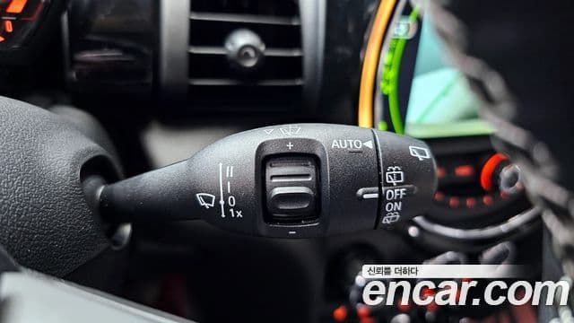 Mini Cooper 3세대, 2018 17