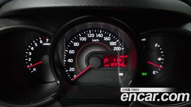 Kia Ray Luxury, 2016 8