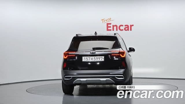 Kia Seltos Signature, 2022 4