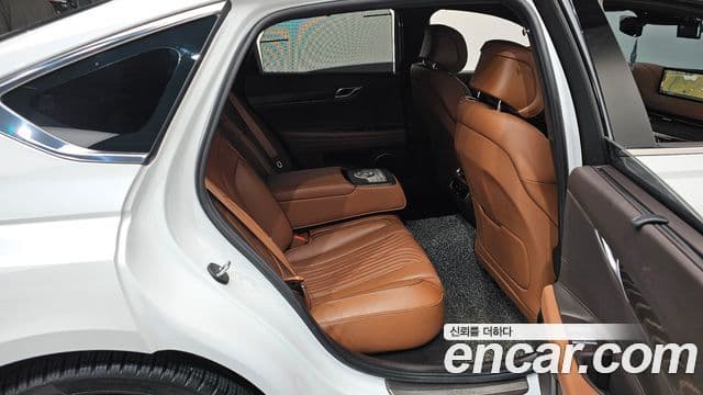 Genesis G80 (RG3) бензин 2.5 турбо 2WD, 2021 12