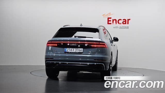 Audi Q8 (4M) Premium, 2023 4