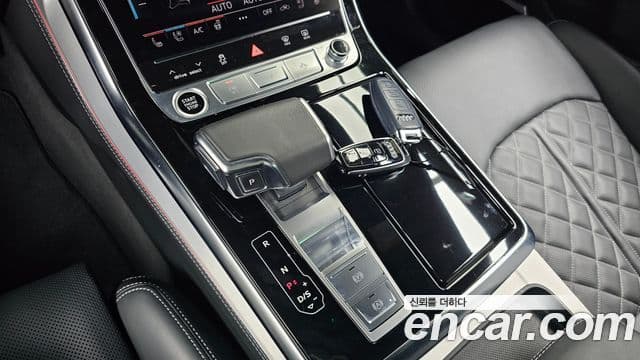 Audi Q8 (4M) Premium, 2023 9