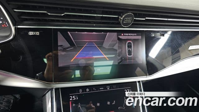 Audi Q8 (4M) Premium, 2023 15