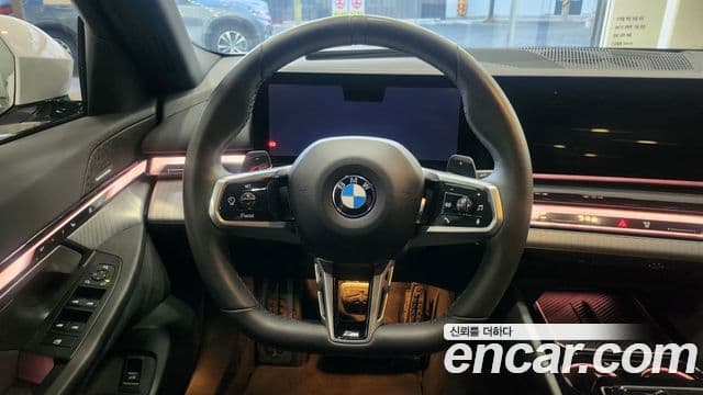 BMW 5시리즈 (G60) 523d M Sport, 2024 16