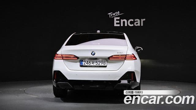 BMW 5시리즈 (G60) 520i M Sport, 2025 4