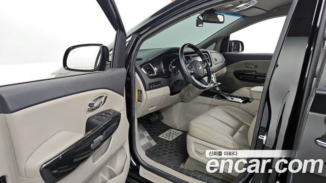 Kia The / новый New Carnival President, 2019 10