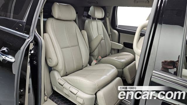 Kia The / новый New Carnival President, 2019 12