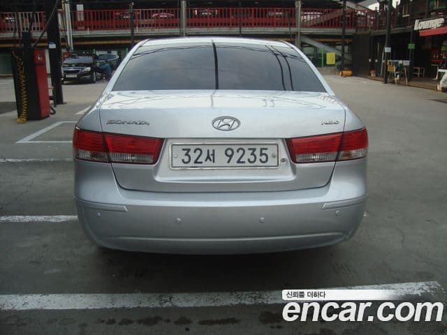 Hyundai NF Sonata 트랜스폼 LPG N20 Deluxe, 2009 4