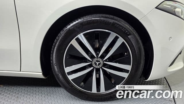 Mercedes-Benz A-класс W177 A200d седан, 2023 все фото