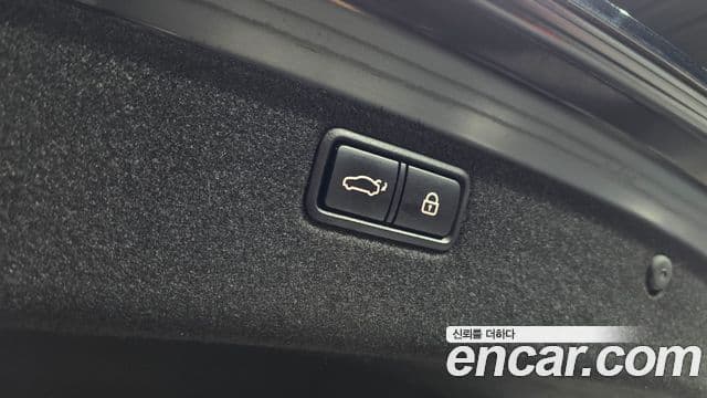 Genesis G80 Premium Luxury, 2017 19