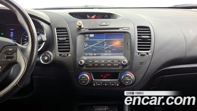 Kia K3 Trendy, 2013 14