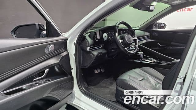 Hyundai Avante (CN7) Inspiration, 2021 19