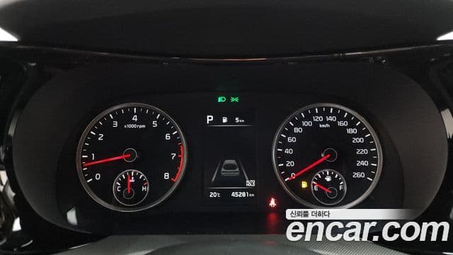 Kia K5 3세대 Prestige, 2020 8