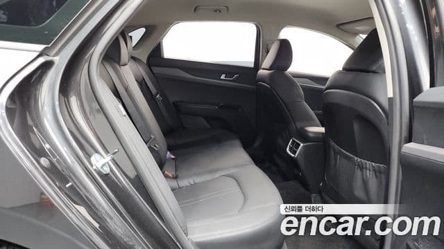 Kia K5 3세대 Prestige, 2020 12