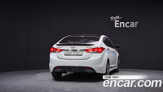 Hyundai Avante MD Premier, 2011 4