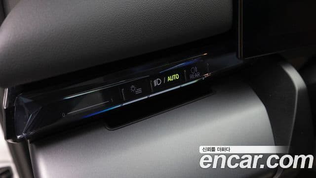 BMW 5시리즈 (G60), 2025 12