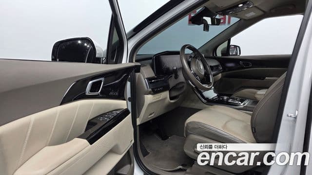 Kia Carnival 4세대 Signature, 2021 11