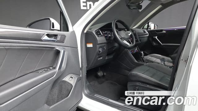 Volkswagen Tiguan 2세대 Prestige, 2023 10