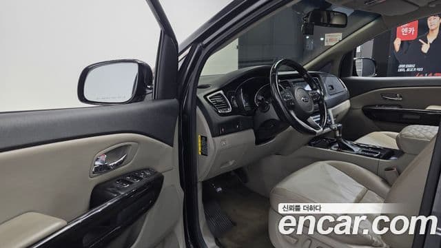 Kia The / новый New Carnival Prestige, 2019 10