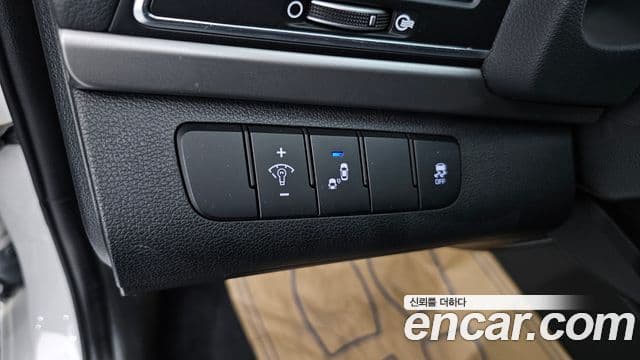 Hyundai Avante AD 1.6 GDI Value Plus, 2018 14