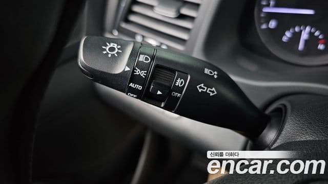 Hyundai Avante AD 1.6 GDI Value Plus, 2018 16