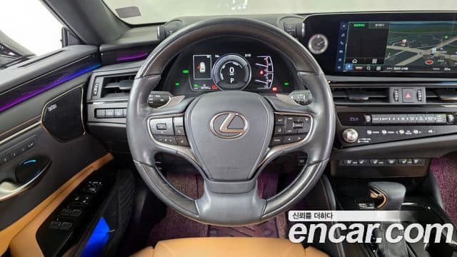 Lexus ES300h 7세대 Executive, 2023 13