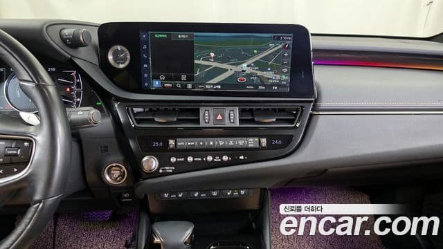 Lexus ES300h 7세대 Executive, 2023 14