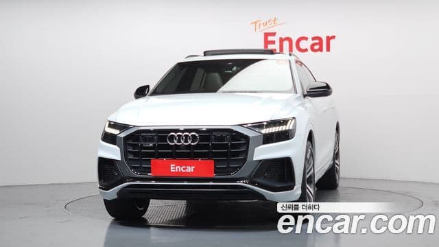 Audi Q8 (4M) Premium, 2023 3