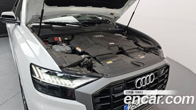 Audi Q8 (4M) Premium, 2023 6