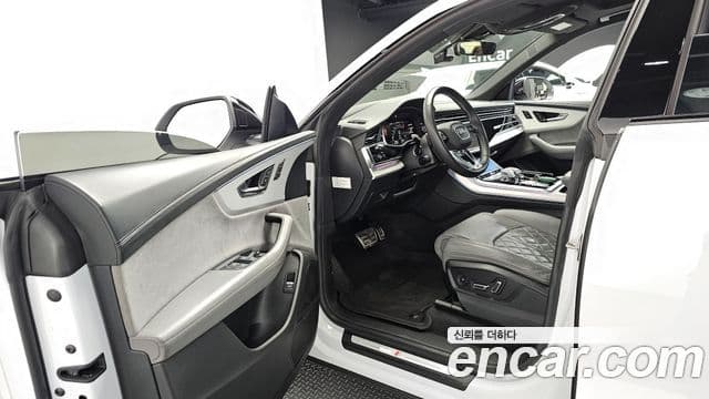Audi Q8 (4M) Premium, 2023 11