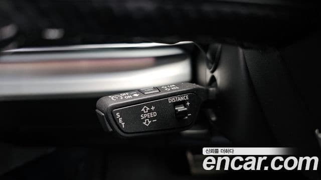 Audi Q8 (4M) Premium, 2023 12