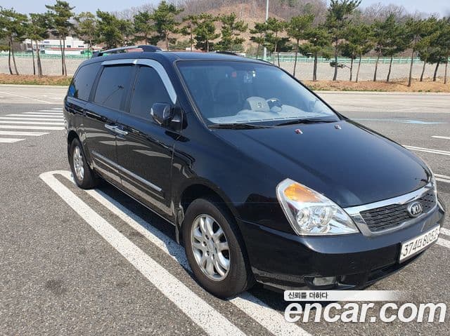 Kia Carnival R люксовая версия, 2013 6
