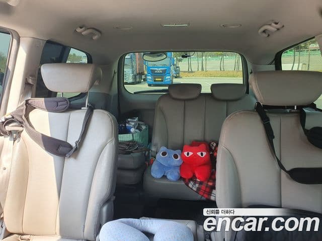 Kia Carnival R люксовая версия, 2013 9