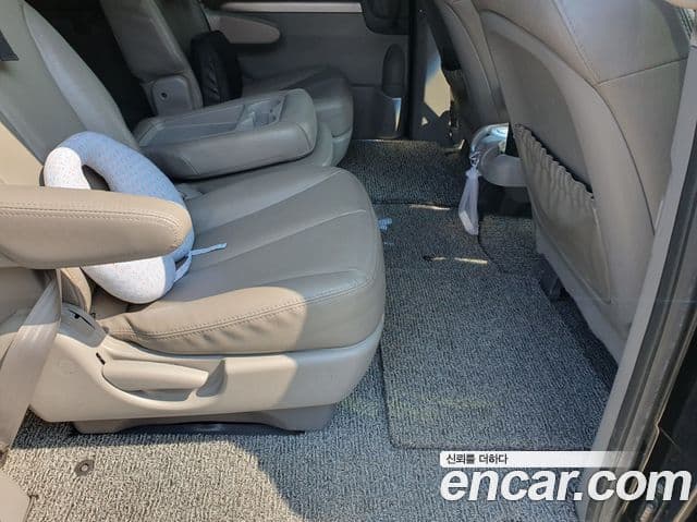 Kia Carnival R люксовая версия, 2013 13