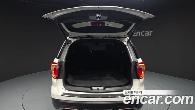 Ford Explorer 5세대, 2018 20