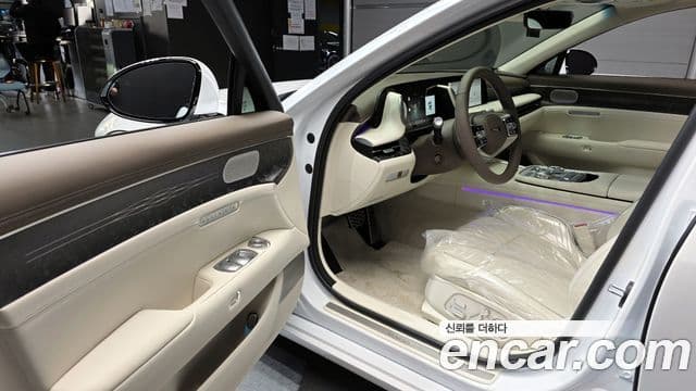 Genesis G90 (RS4) бензин 3.5 турбо AWD, 2025 11