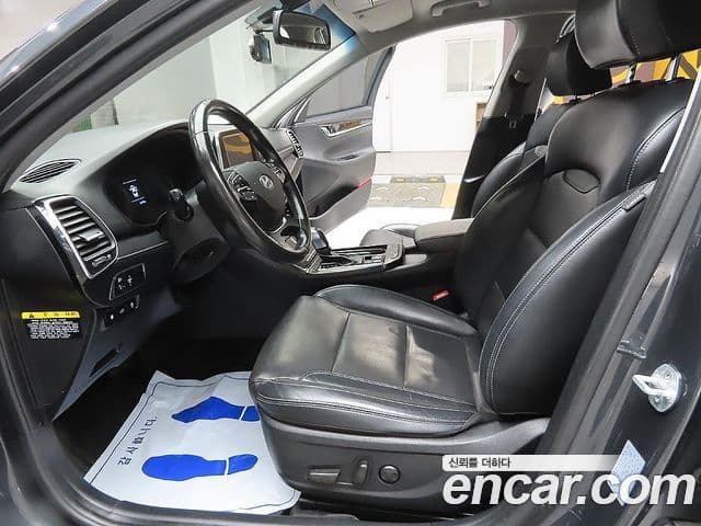 Hyundai Grandeur IG 3.0 LPi Modern (арендный автомобиль), 2019 11