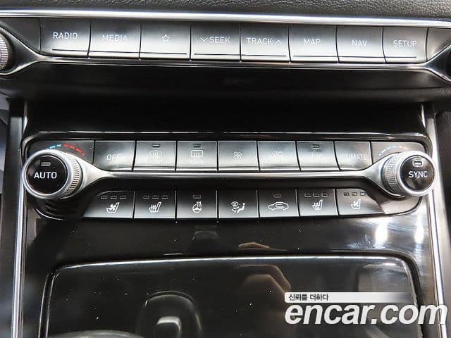 Hyundai Grandeur IG 3.0 LPi Modern (арендный автомобиль), 2019 13