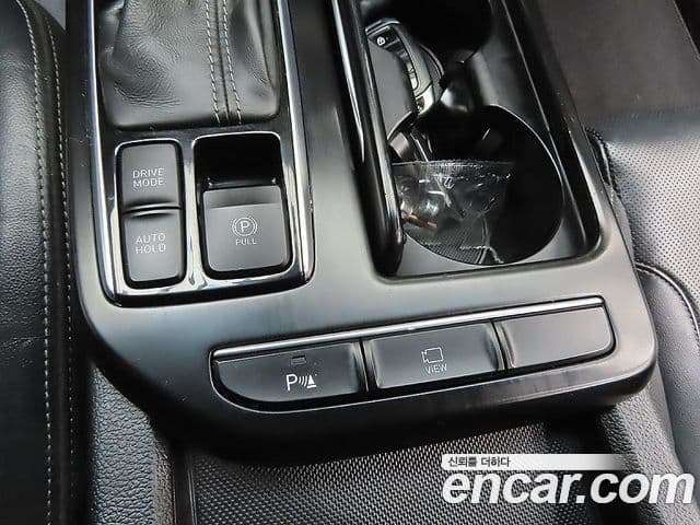 Hyundai Grandeur IG 3.0 LPi Modern (арендный автомобиль), 2019 14